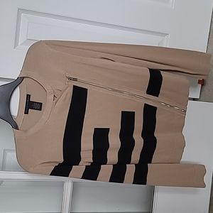 Sweater, black striped